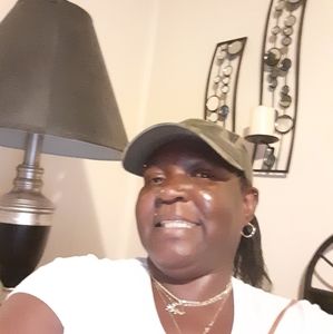 Meet your Posher, Delores